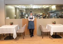 La chef Carolina Sánchez, en Ikaro, que se ha convertido en la primera y única ecuatoriana en conseguir una estrella Michelin.