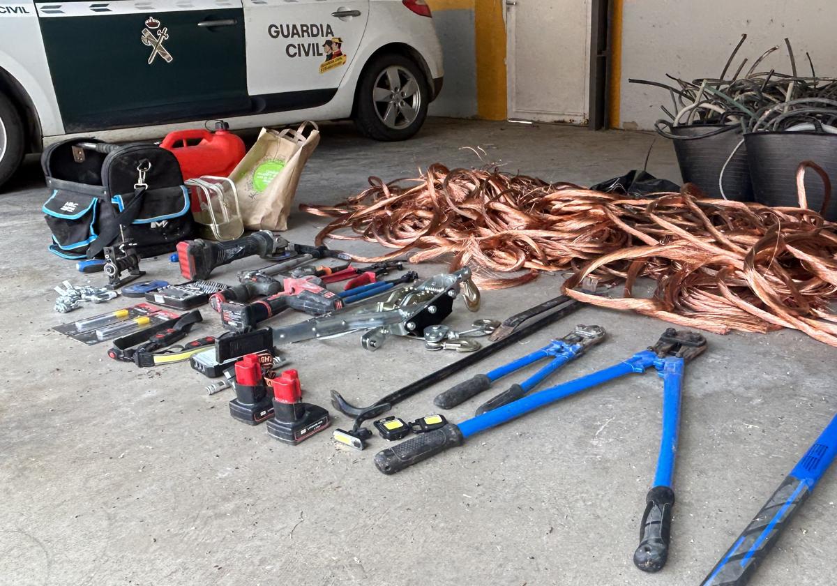 Dos detenidos por robar cobre en una empresa de Ausejo