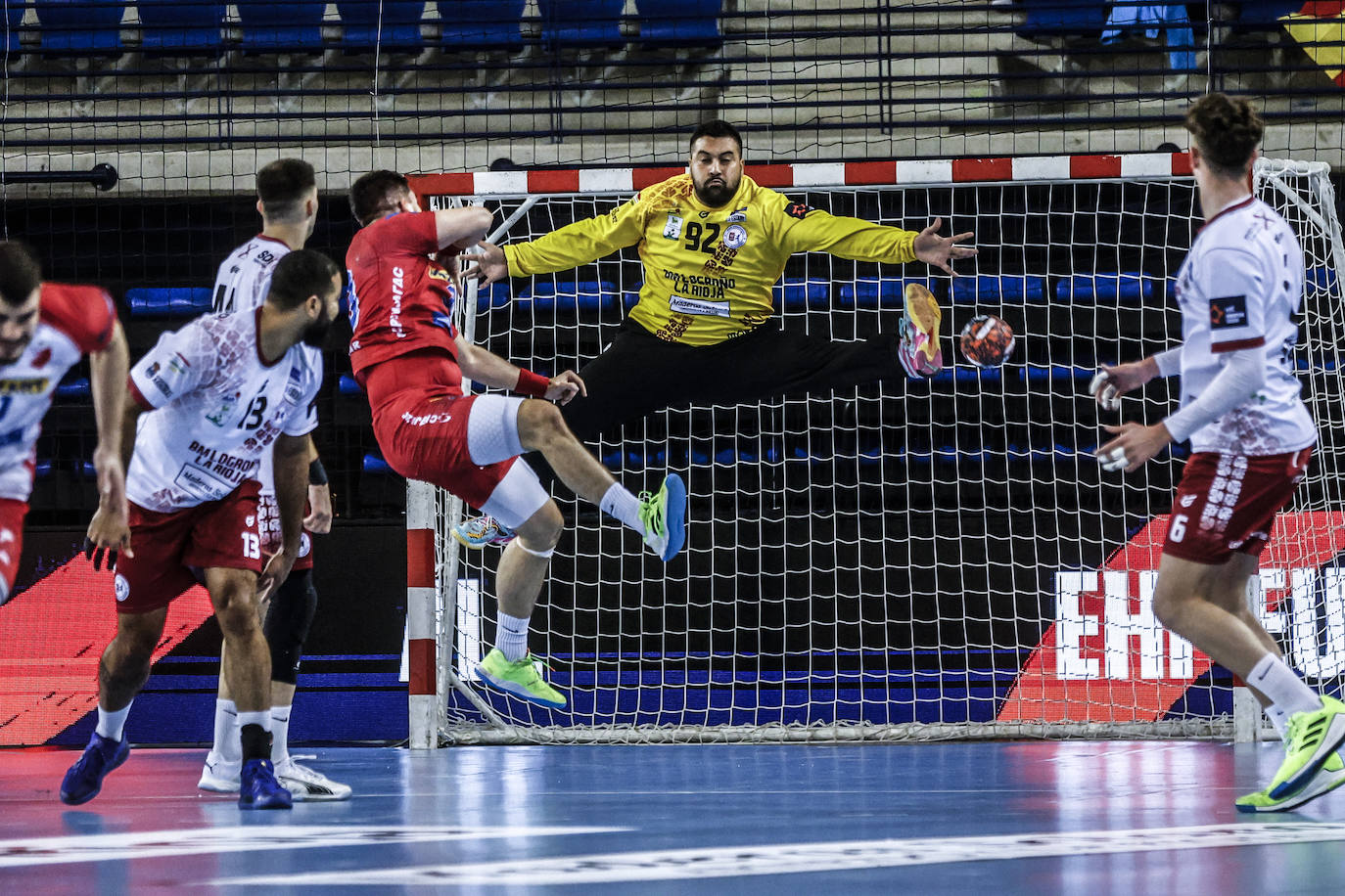 Las imágenes del Ciudad de Logroño-Vojvodina