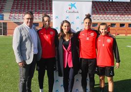 Iván Antoñanzas, Olga García, Isabel Moreno, Lorena Valderas y Laura Martínez.