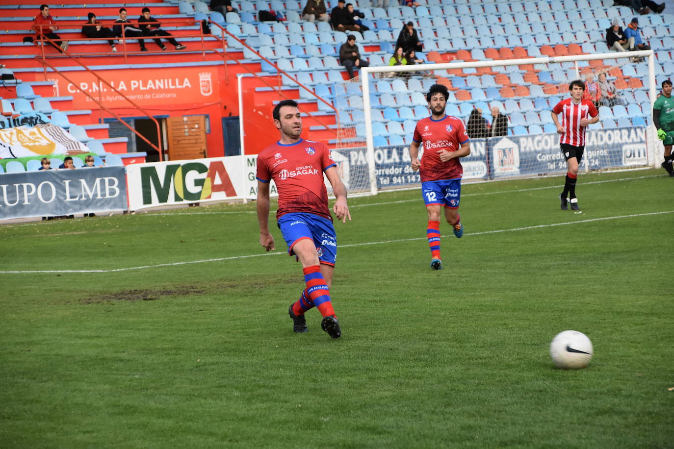 Calahorra-Athletic veteranos, en el centenario rojillo