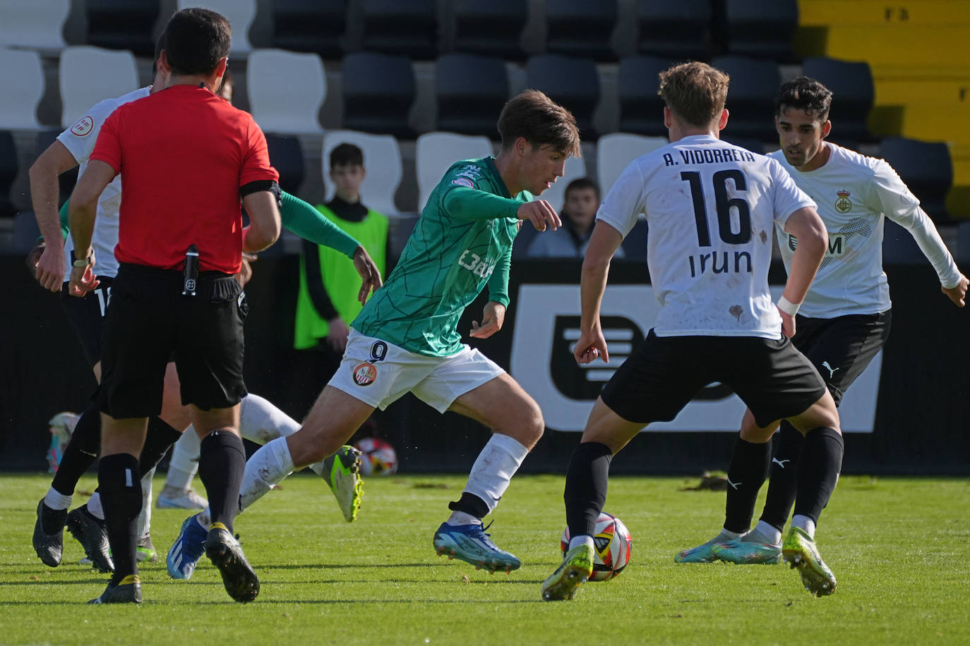 Luzzi, en un momento del partido.