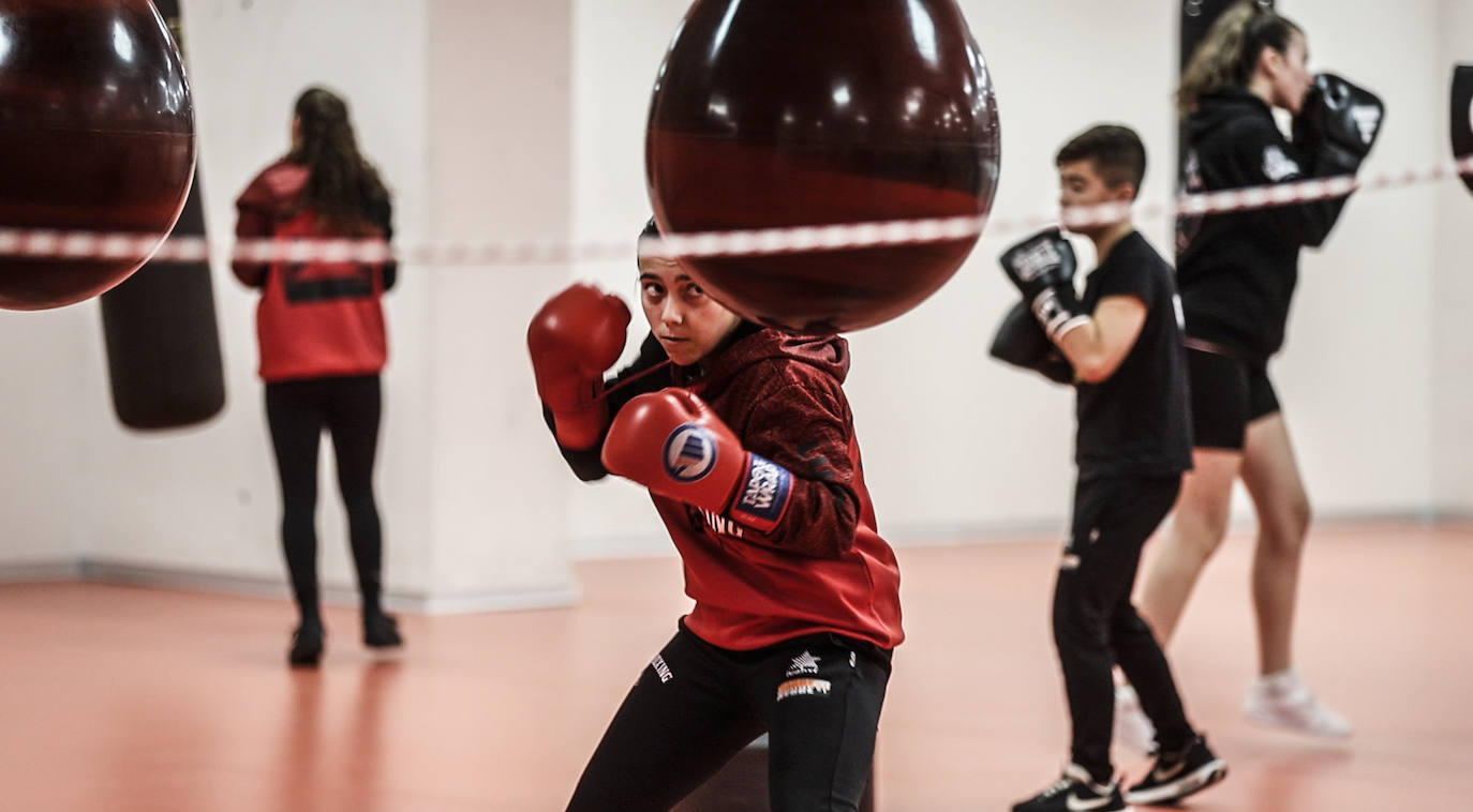 El boxeo triunfa entre las jóvenes riojanas