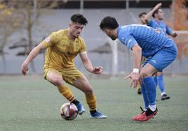 Un Calahorra de menos a más no logra la victoria por la colosal actuación de Izan