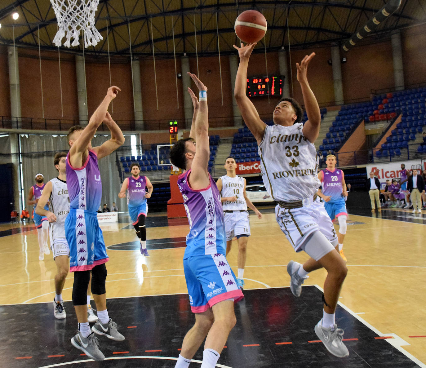 El Clavijo pierde ante el Valladolid