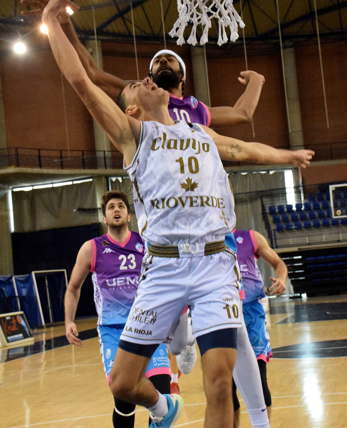 El Clavijo pierde ante el Valladolid