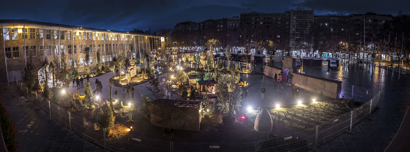 Primera visita nocturna del belén de Logroño