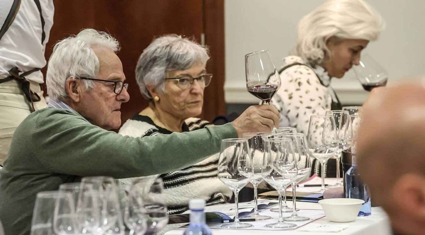 La cata de la bodega Pujanza