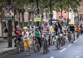 Manifestación de ciclistas en las calles de Logroño el pasado septiembre.