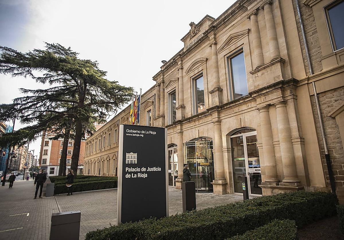 Exterior del Palacio de Justicia en una imagen de archivo.