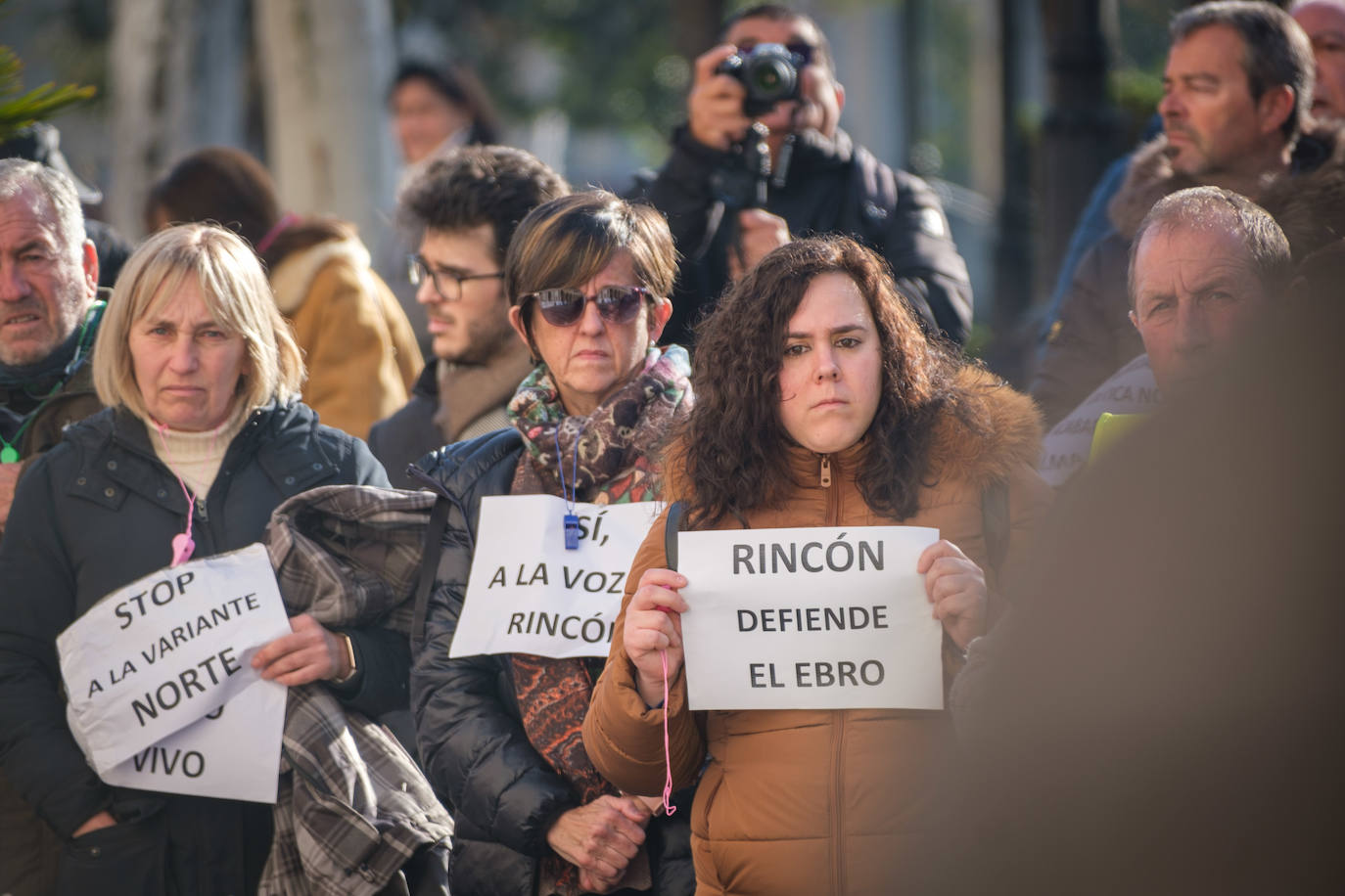 Cuatrocientos rinconeros rechazan la variante norte en El Espolón logroñés