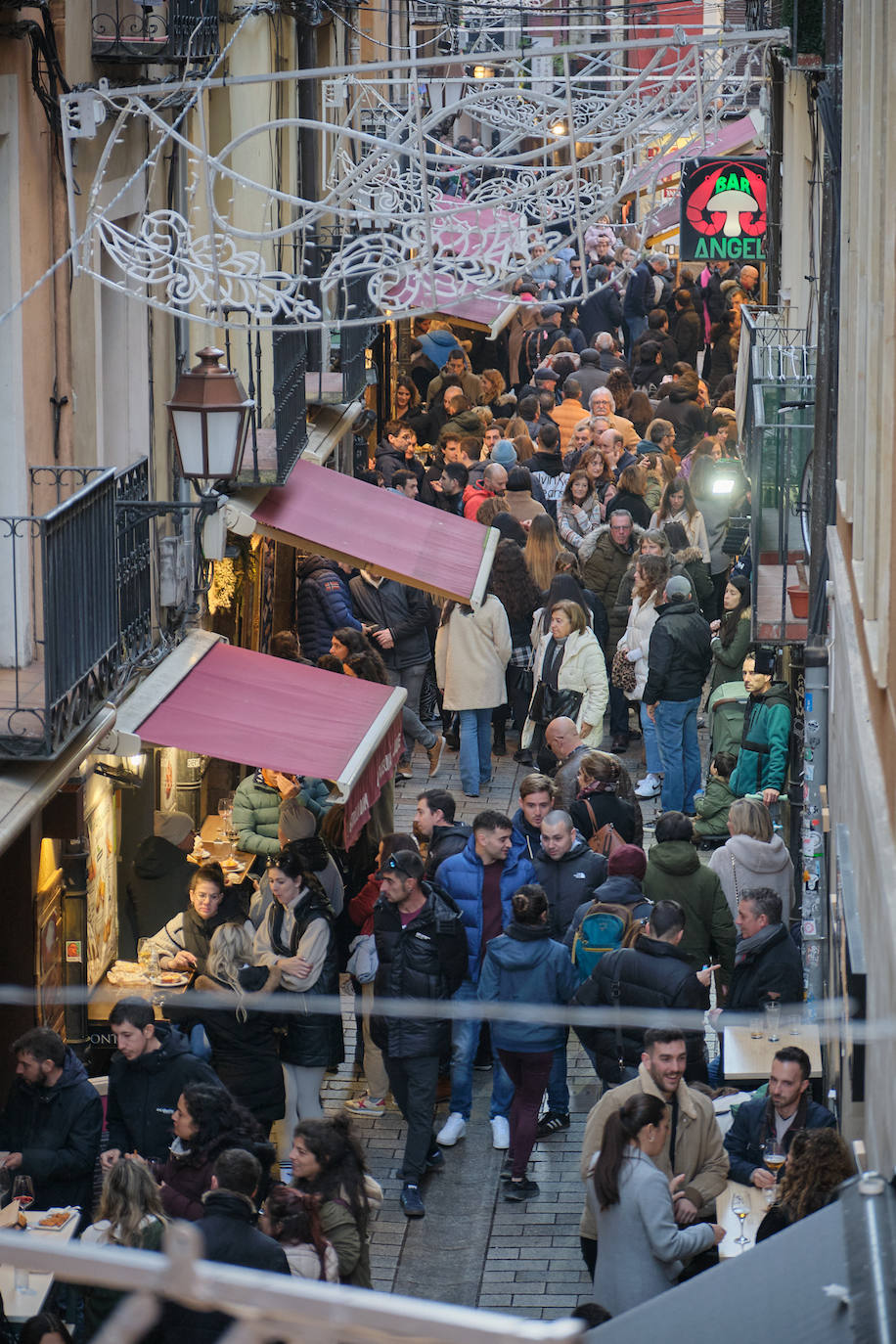 Ambiente en las calles Laurel y San Juan