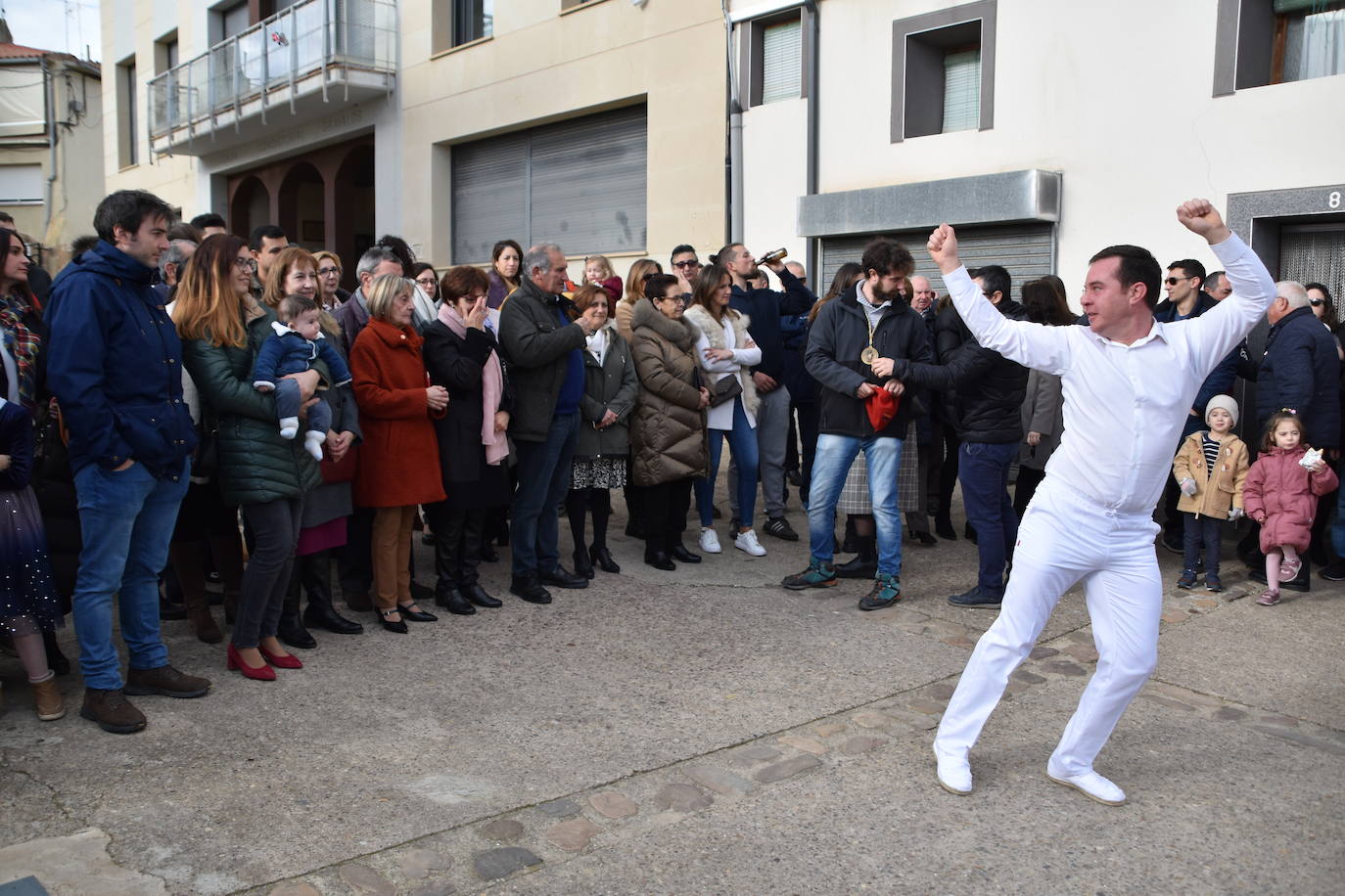 Fotos: Baile de &#039;los brindis&#039; en Grávalos