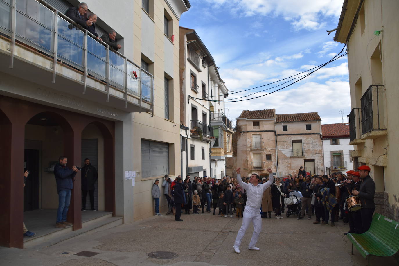 Fotos: Baile de &#039;los brindis&#039; en Grávalos