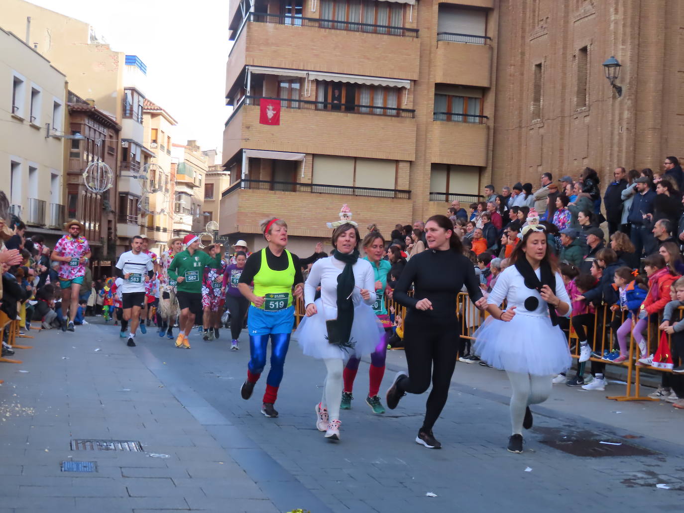 Fotos: Todas las fotos de la San Silvestre alfareña