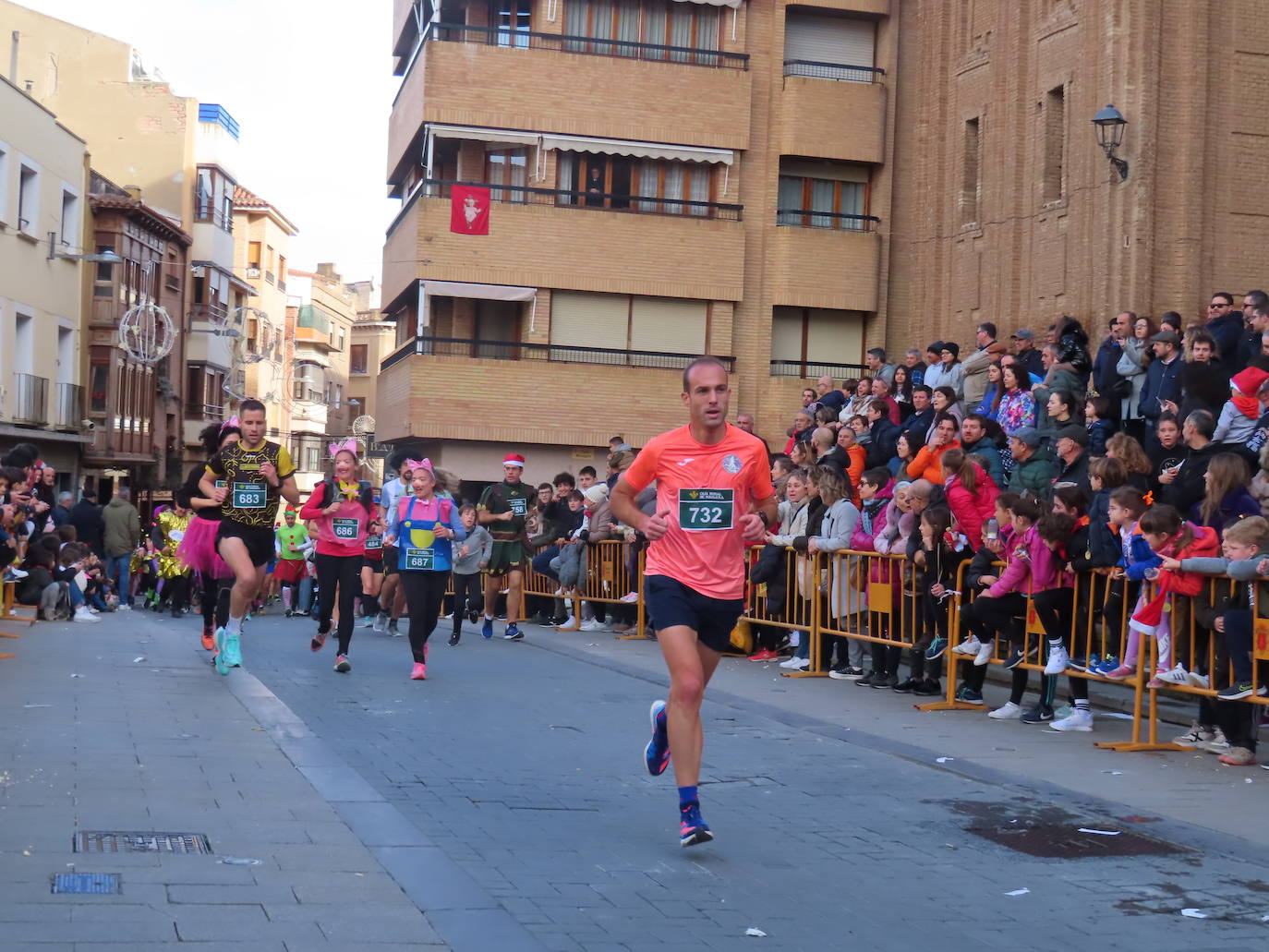 Fotos: Todas las fotos de la San Silvestre alfareña