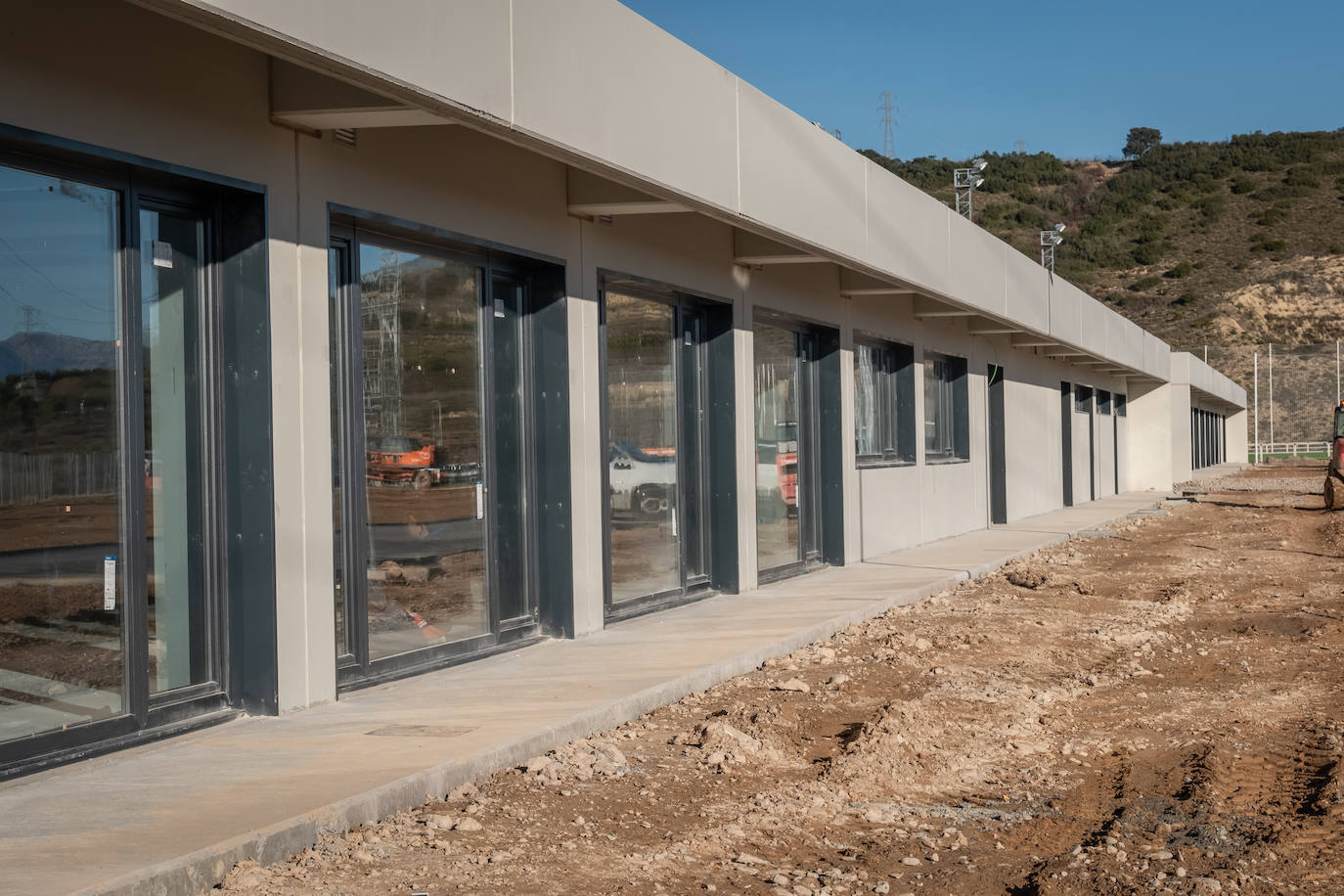 Fotos: Félix Revuelta visita las obras de la ciudad deportiva