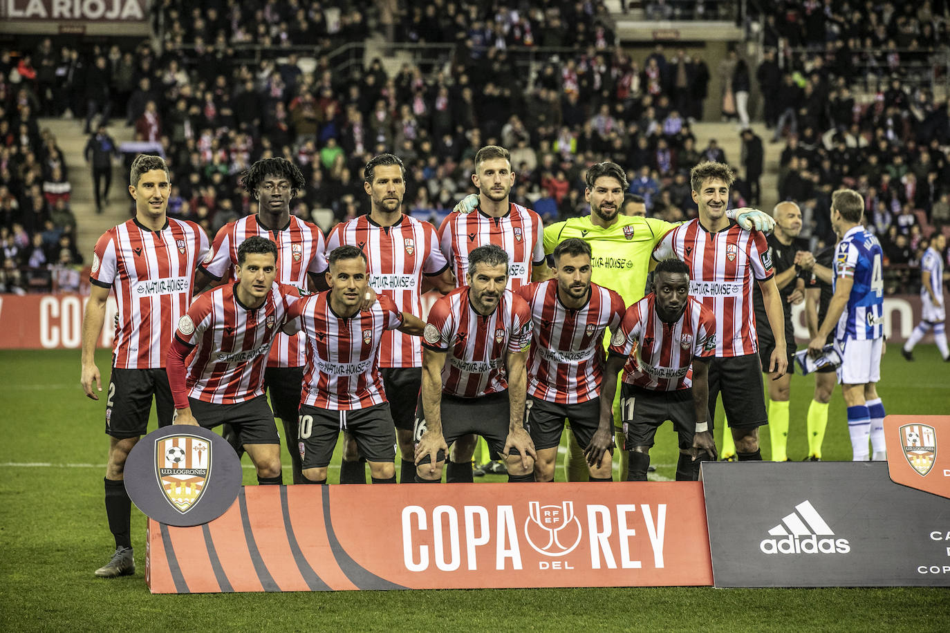 Fotos: El partido de Copa en Las Gaunas se vivió con emoción