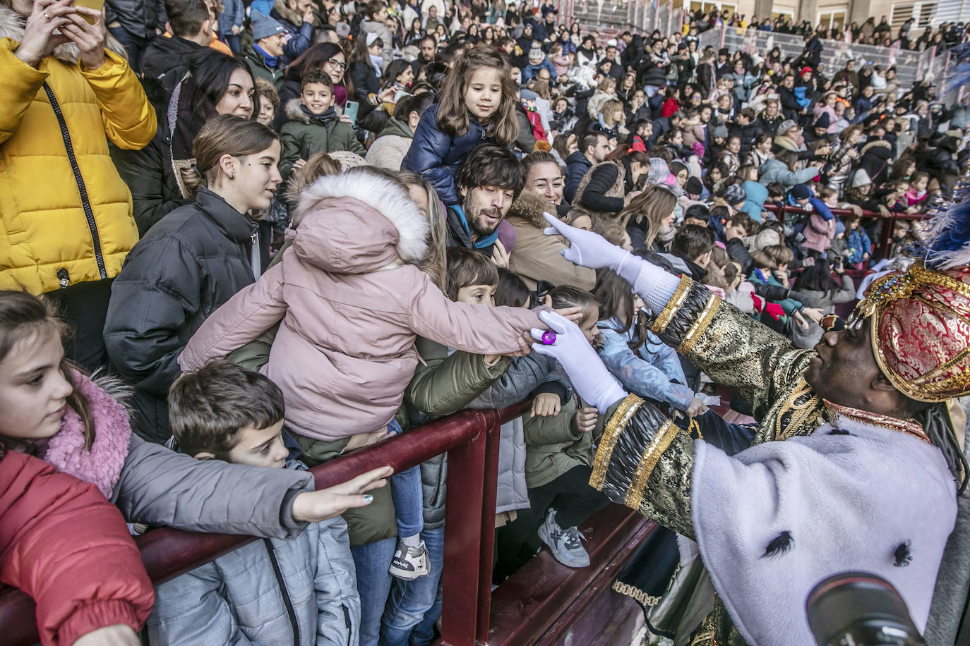 Fotos: Los Reyes Magos llegan a Logroño