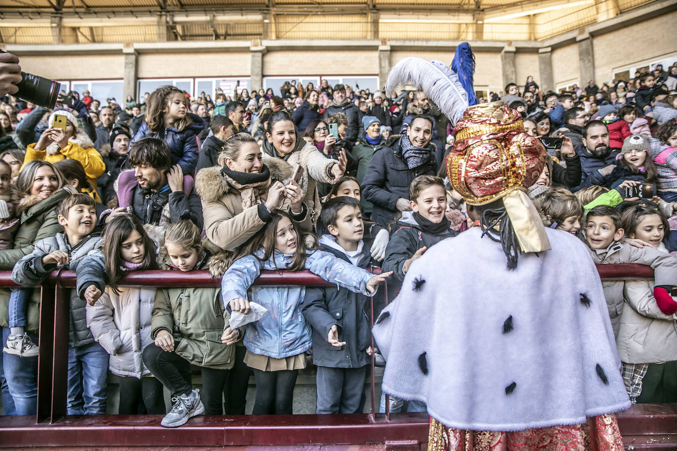 Fotos: Los Reyes Magos llegan a Logroño