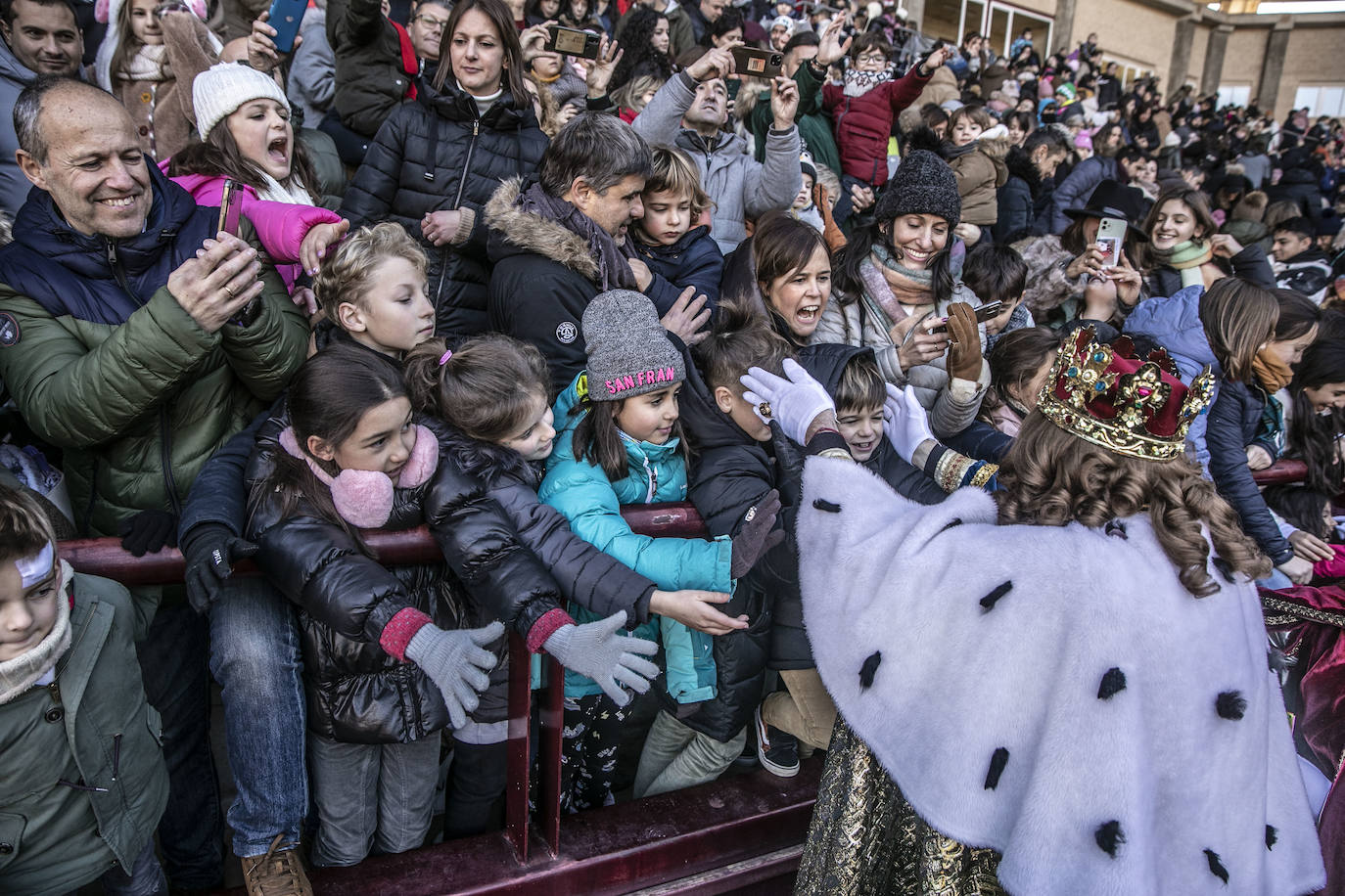 Fotos: Los Reyes Magos llegan a Logroño