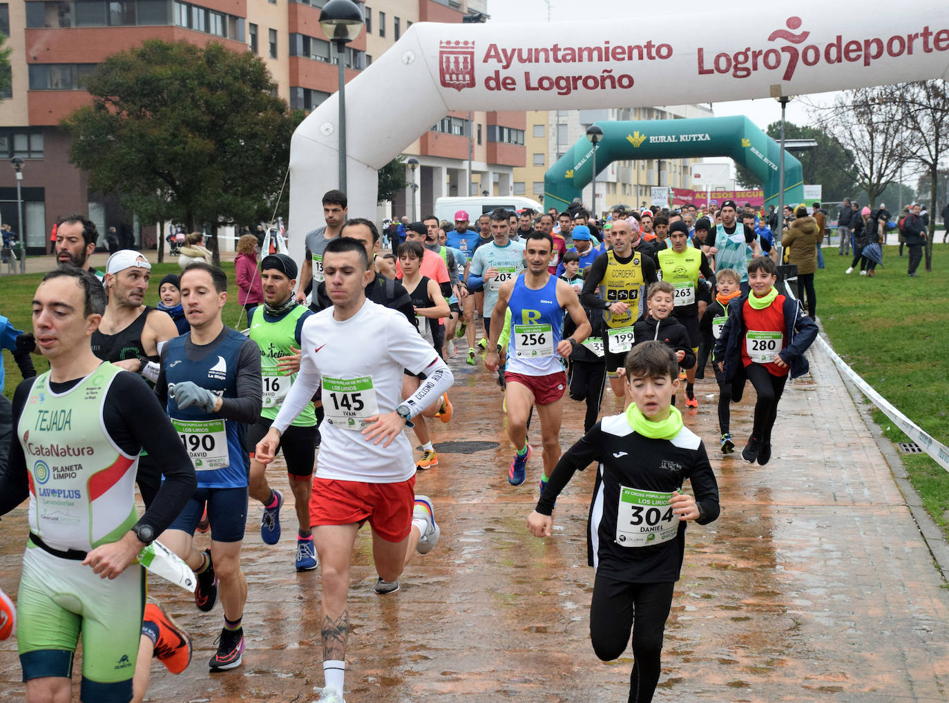 Fotos: Esther Rodríguez y Nacho García repiten en Los Lirios