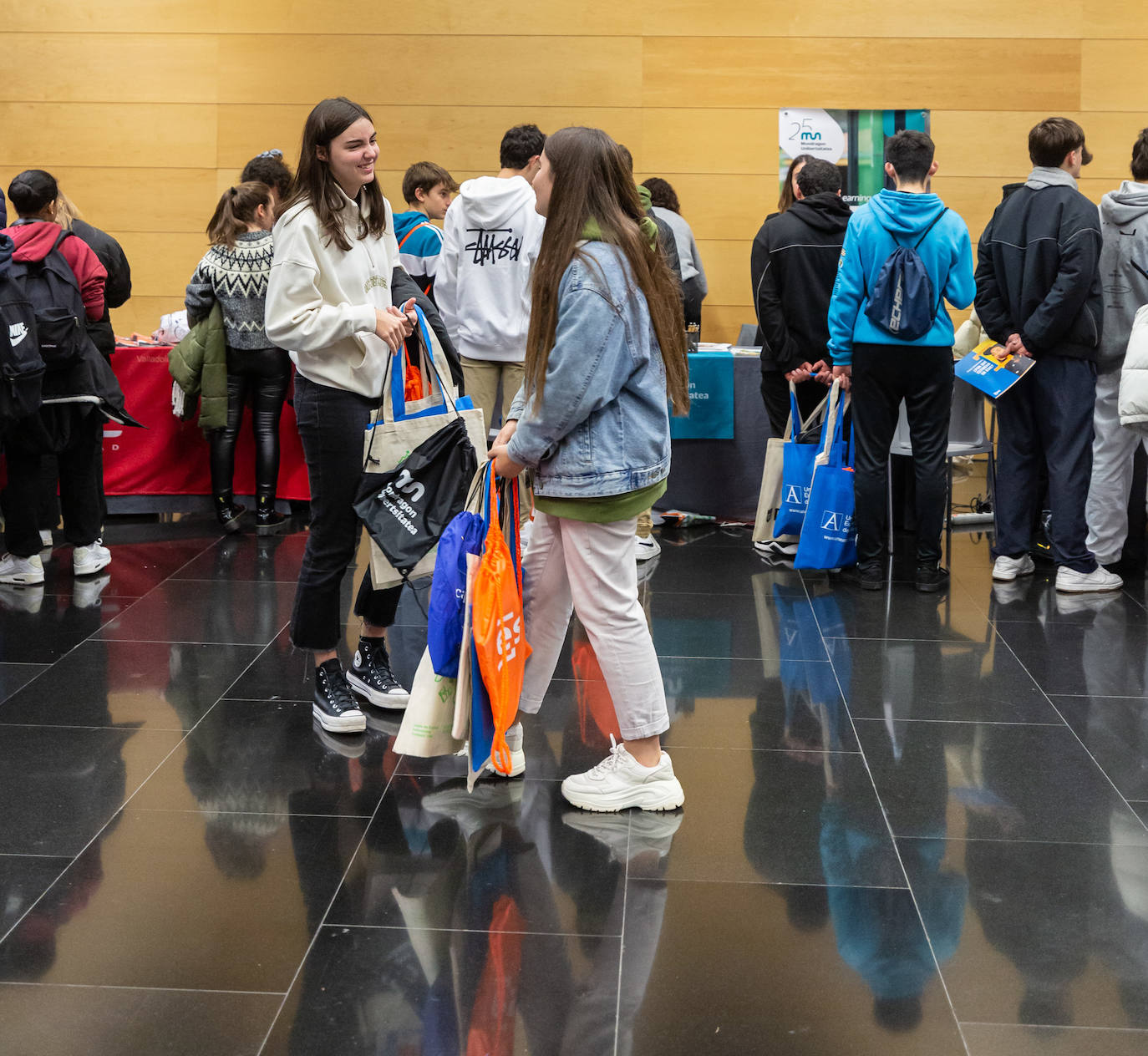 Fotos: Feria de universidades en Riojafórum