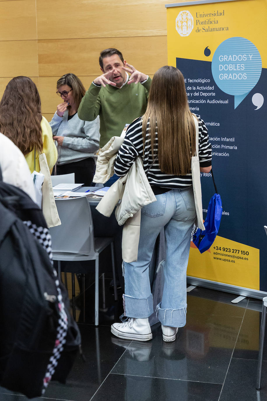 Fotos: Feria de universidades en Riojafórum