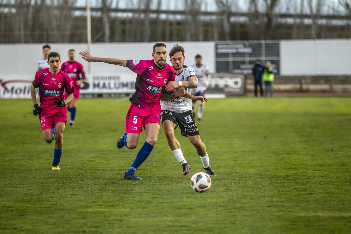 Fotos: El derbi de Segunda Federación: Alfaro-Arnedo