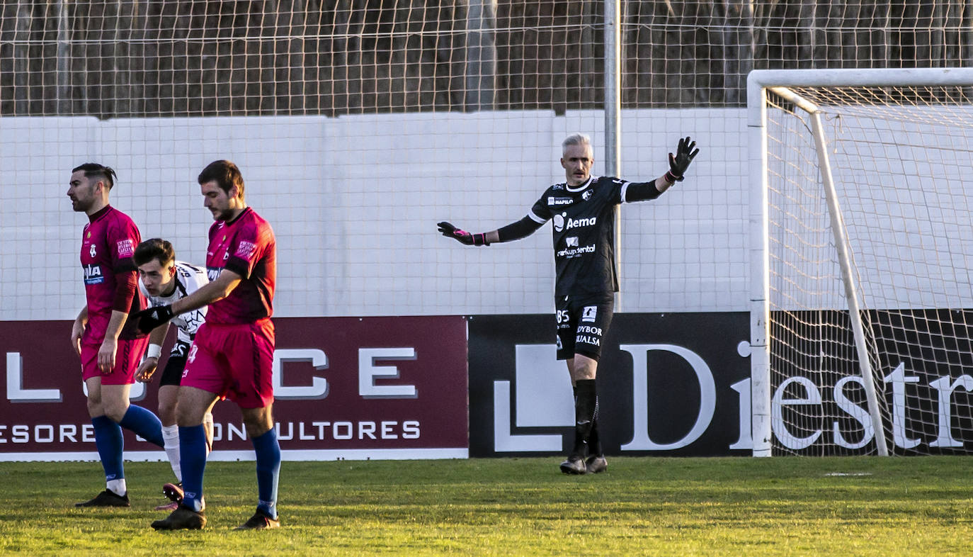 Fotos: El derbi de Segunda Federación: Alfaro-Arnedo