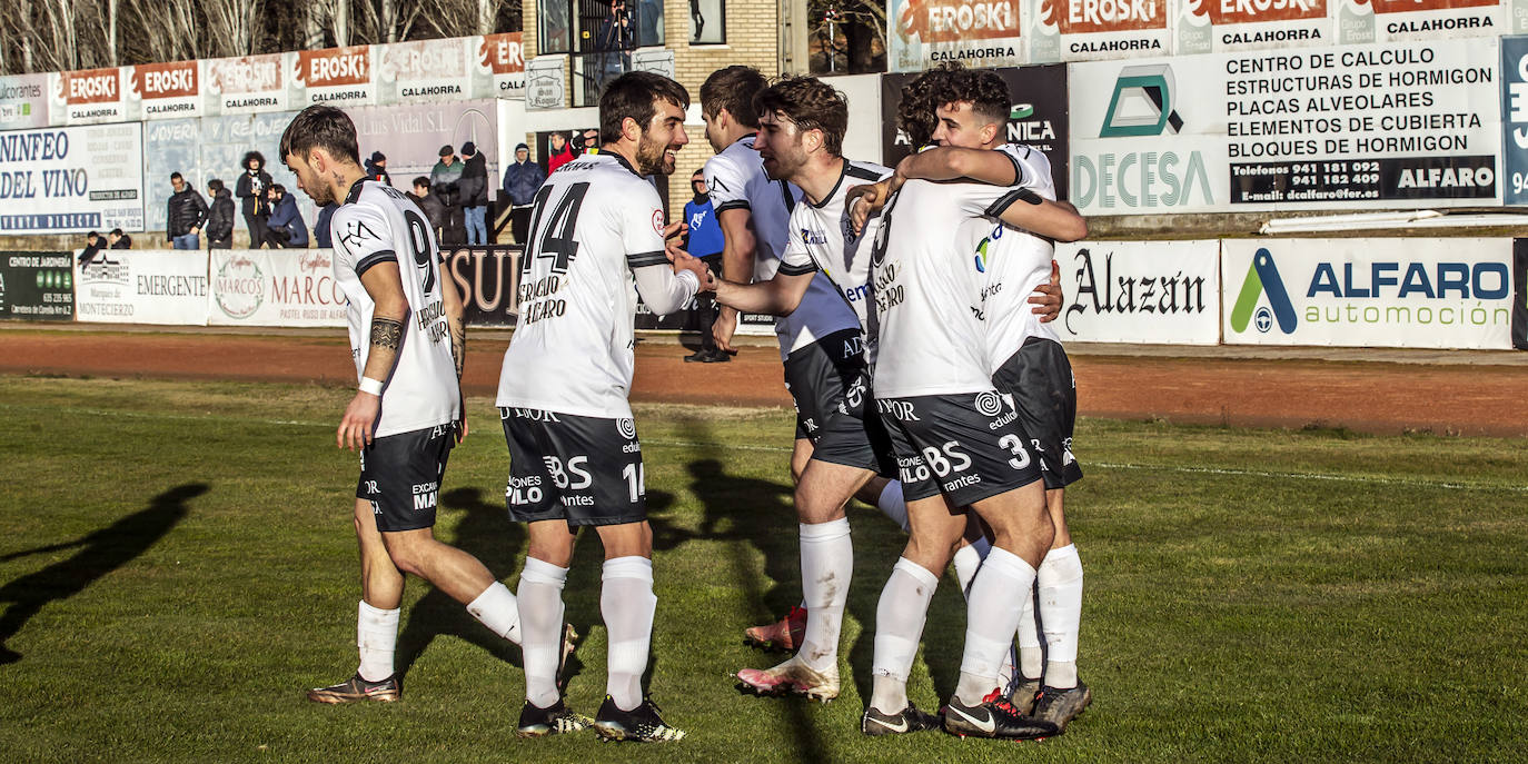 Fotos: El derbi de Segunda Federación: Alfaro-Arnedo