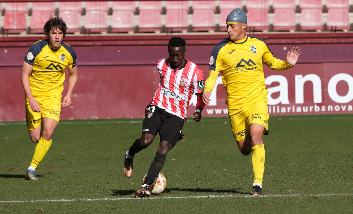 Fotos: La UD Logroñés se queda sin ganar ante el Atlético Baleares