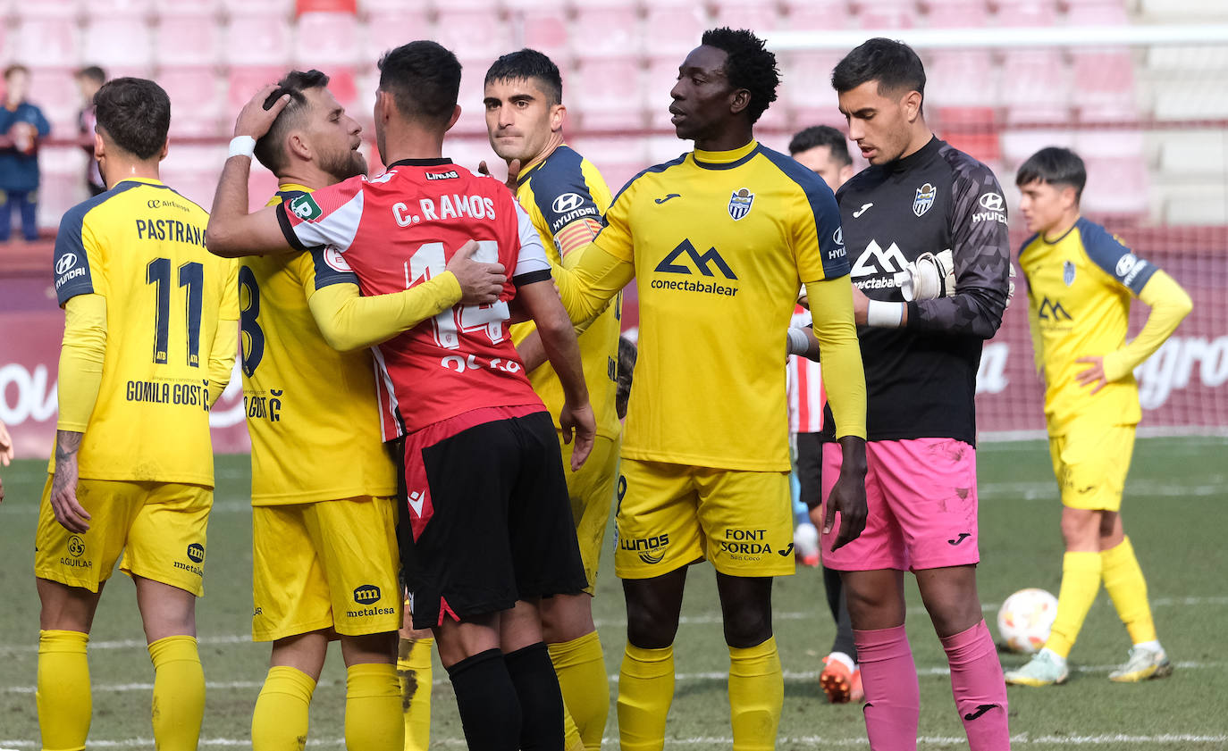 Fotos: La UD Logroñés se queda sin ganar ante el Atlético Baleares