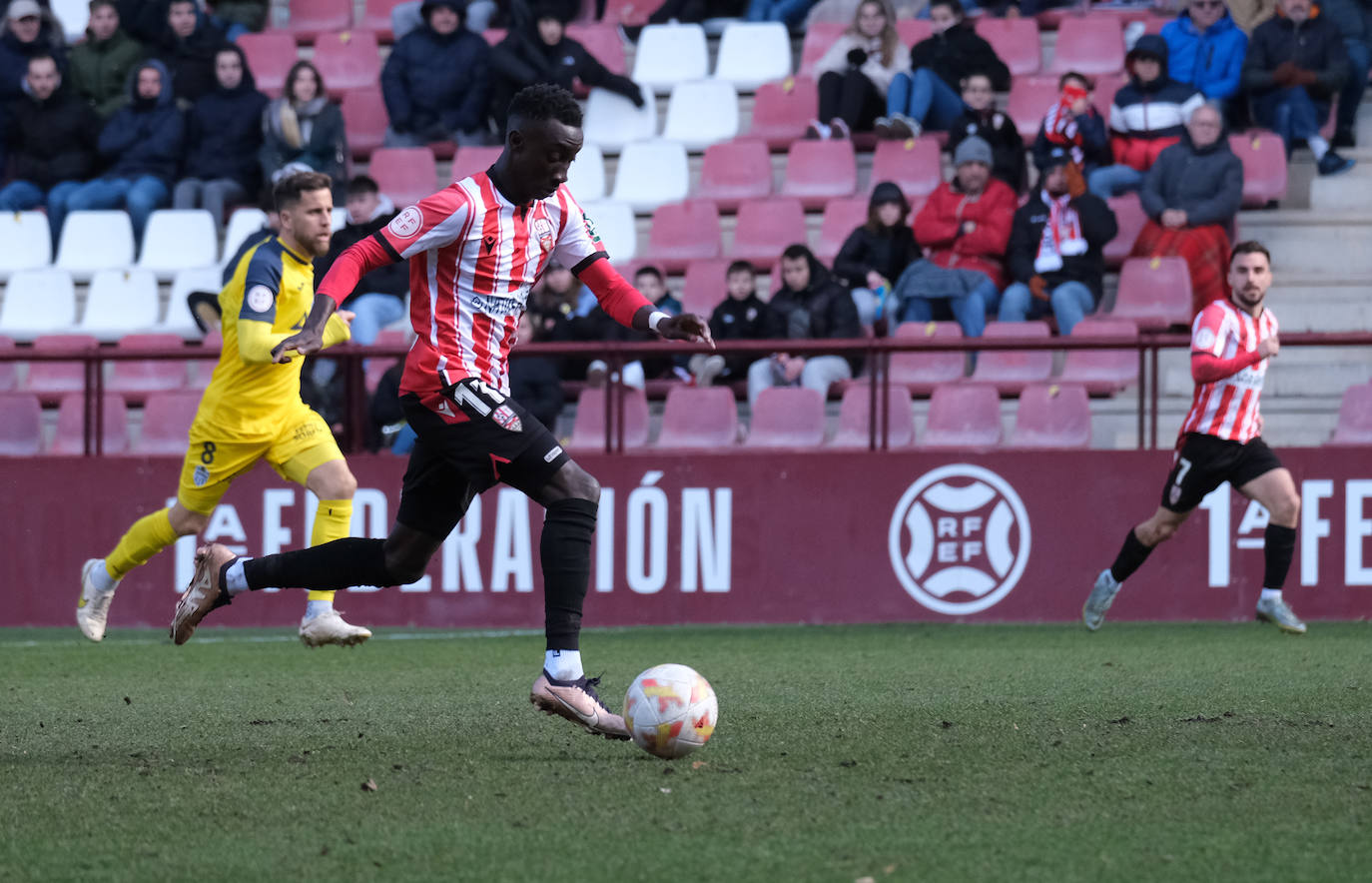 Fotos: La UD Logroñés se queda sin ganar ante el Atlético Baleares