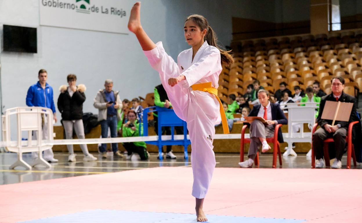 Exhibición técnica de una participante en la pasada jornada de 'pumse'. 