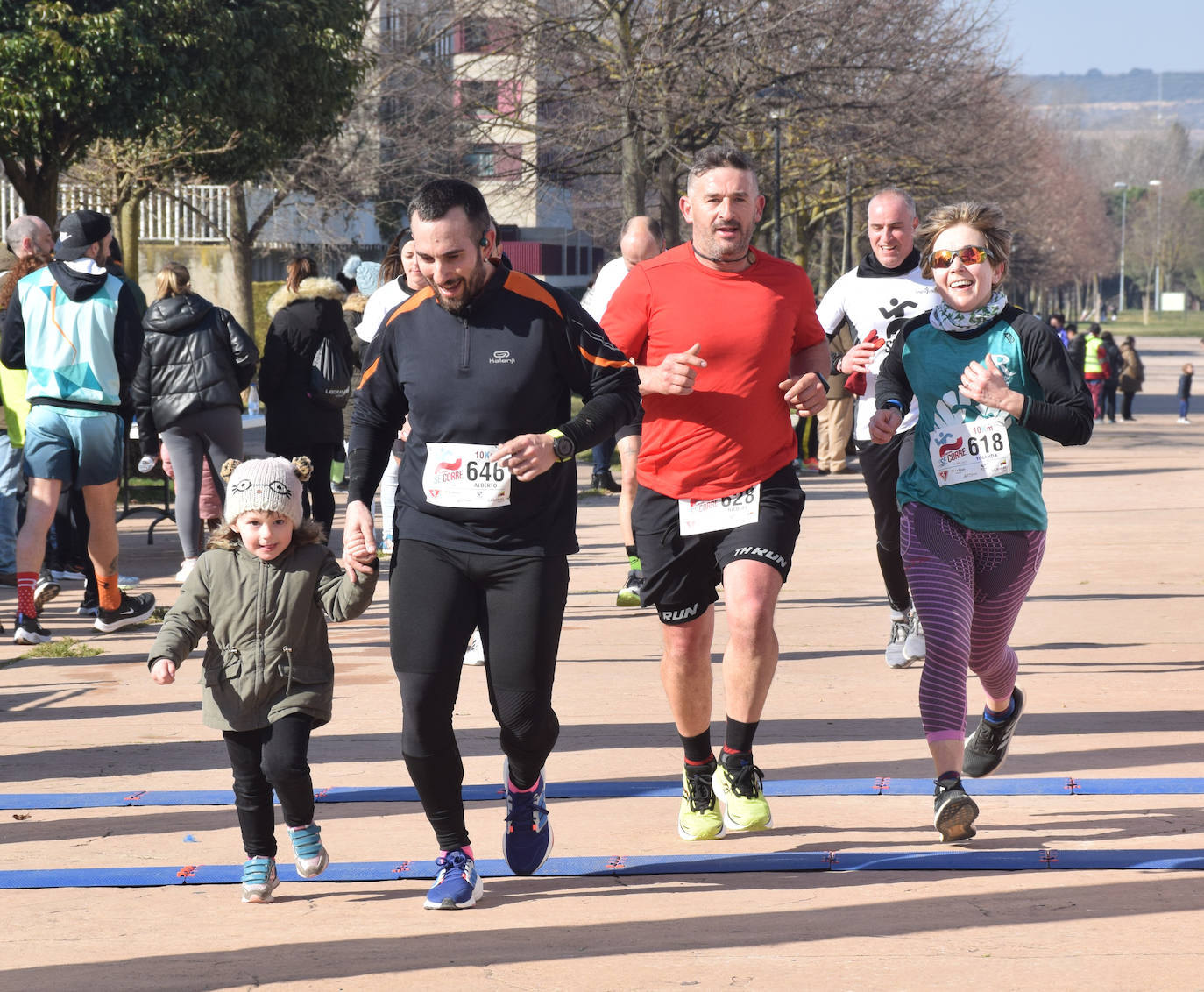 Fotos: Quinientas personas participan en &#039;En Logroño se corre&#039;