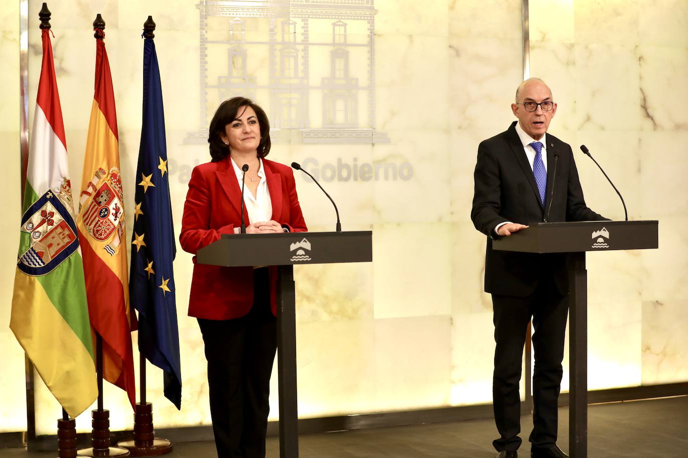 Imagen de la presentación del nuevo grado con Andreu y Ayala. 