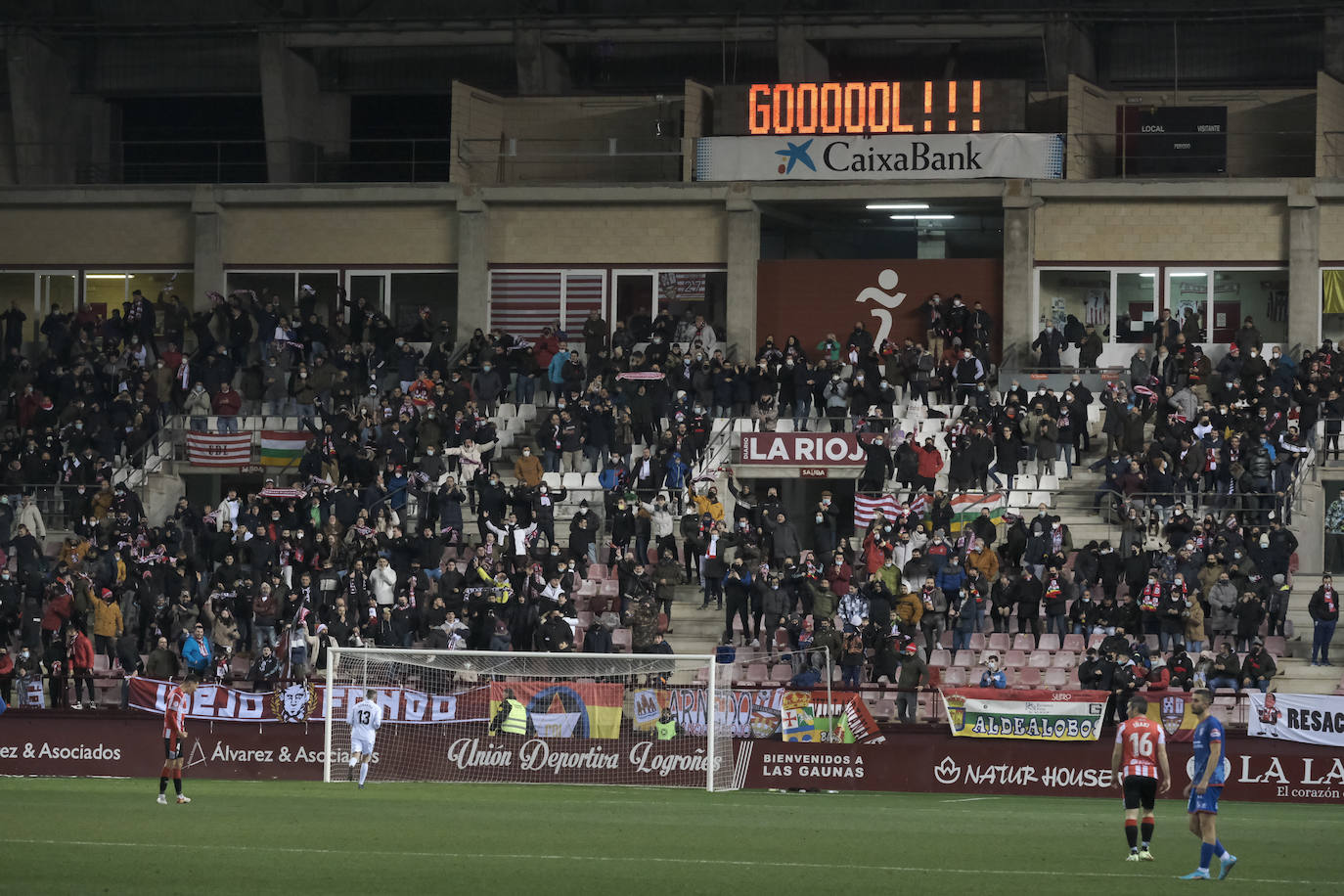 El marcador de Las Gaunas, en funcionamiento durante un partido. 