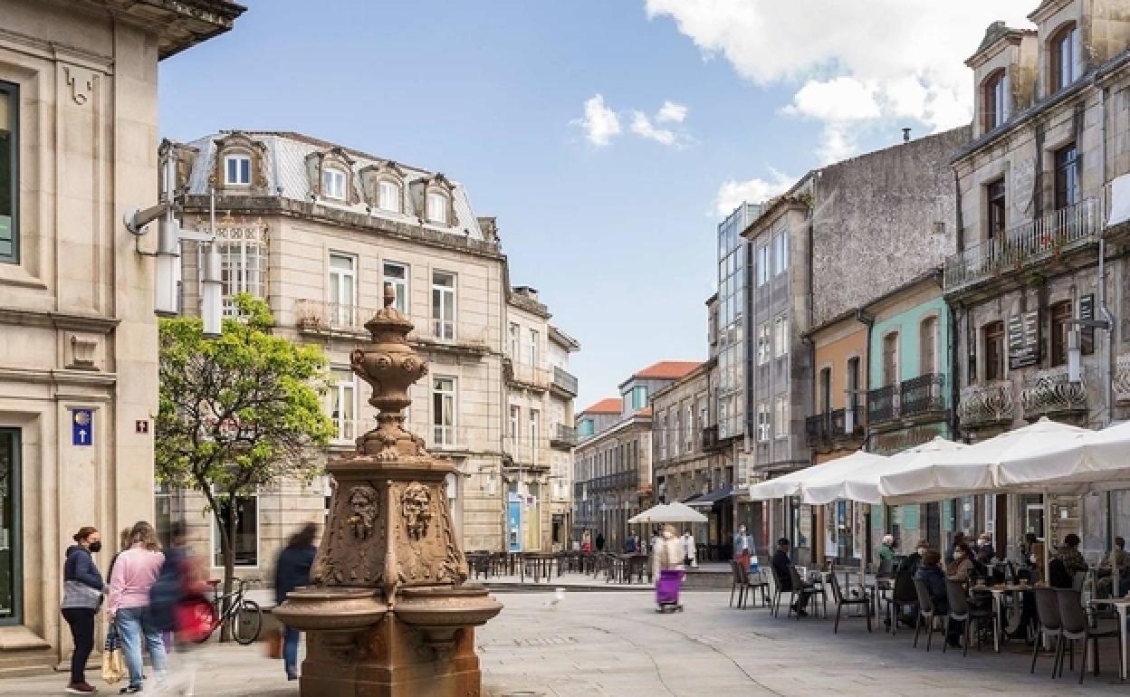 Plaza de Curros Enríquez