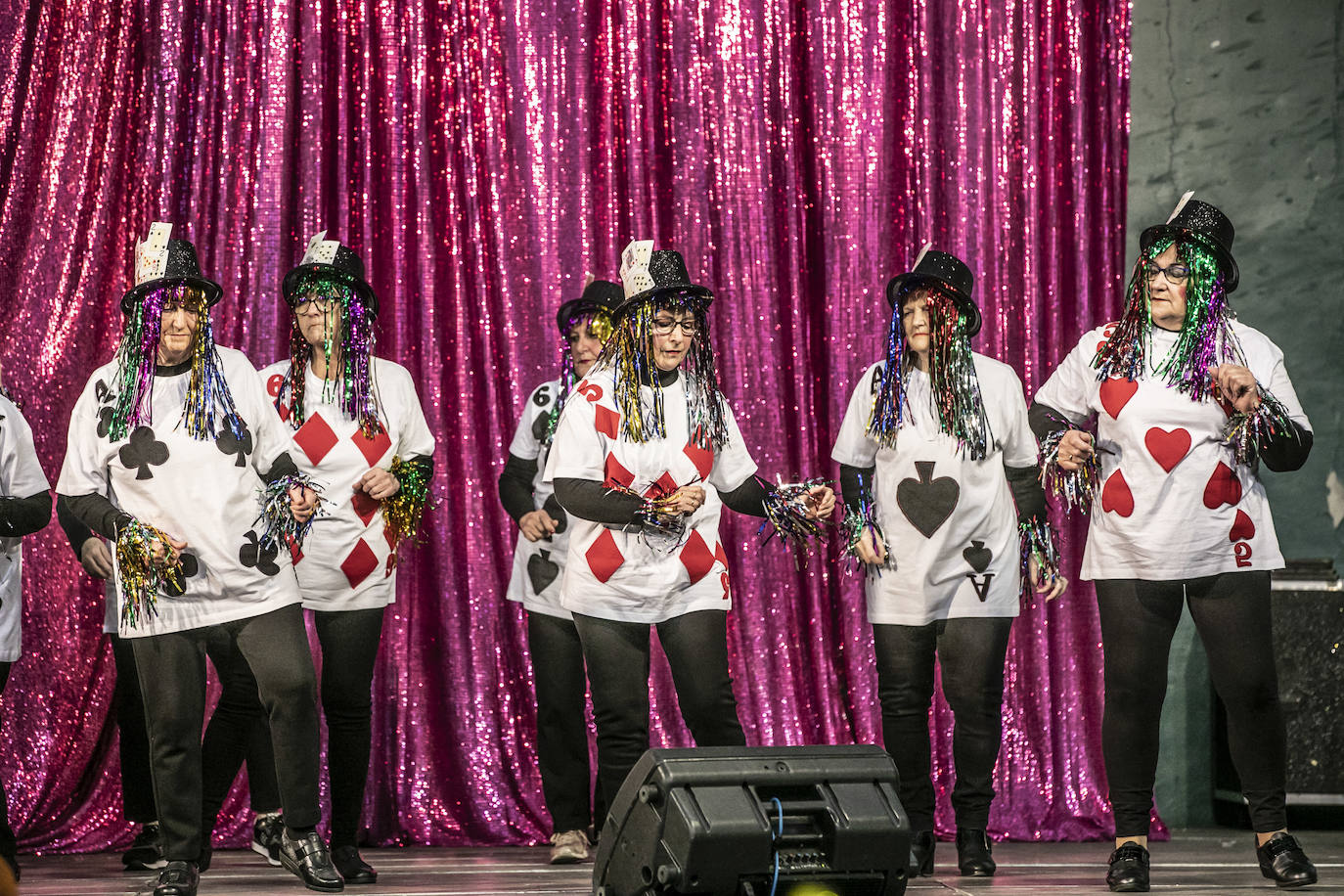 Fotos: Los mayores calientan el Carnaval