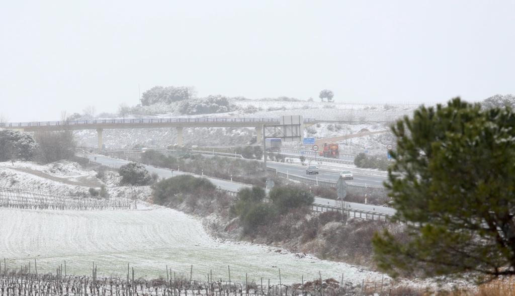 Fotos: El frío y la nieve llegan a La Rioja