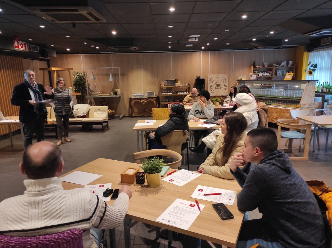 El curso de hostelería se desarrolla durante esta semana con distintos temas en el hotel Victoria. 