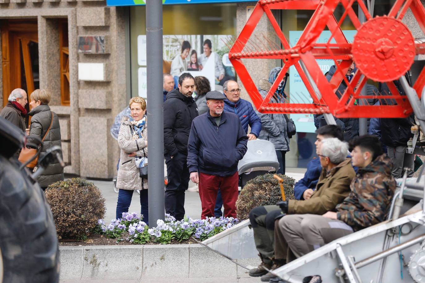 Fotos: La tractorada atraviesa la calle Chile y enfila Gran Vía