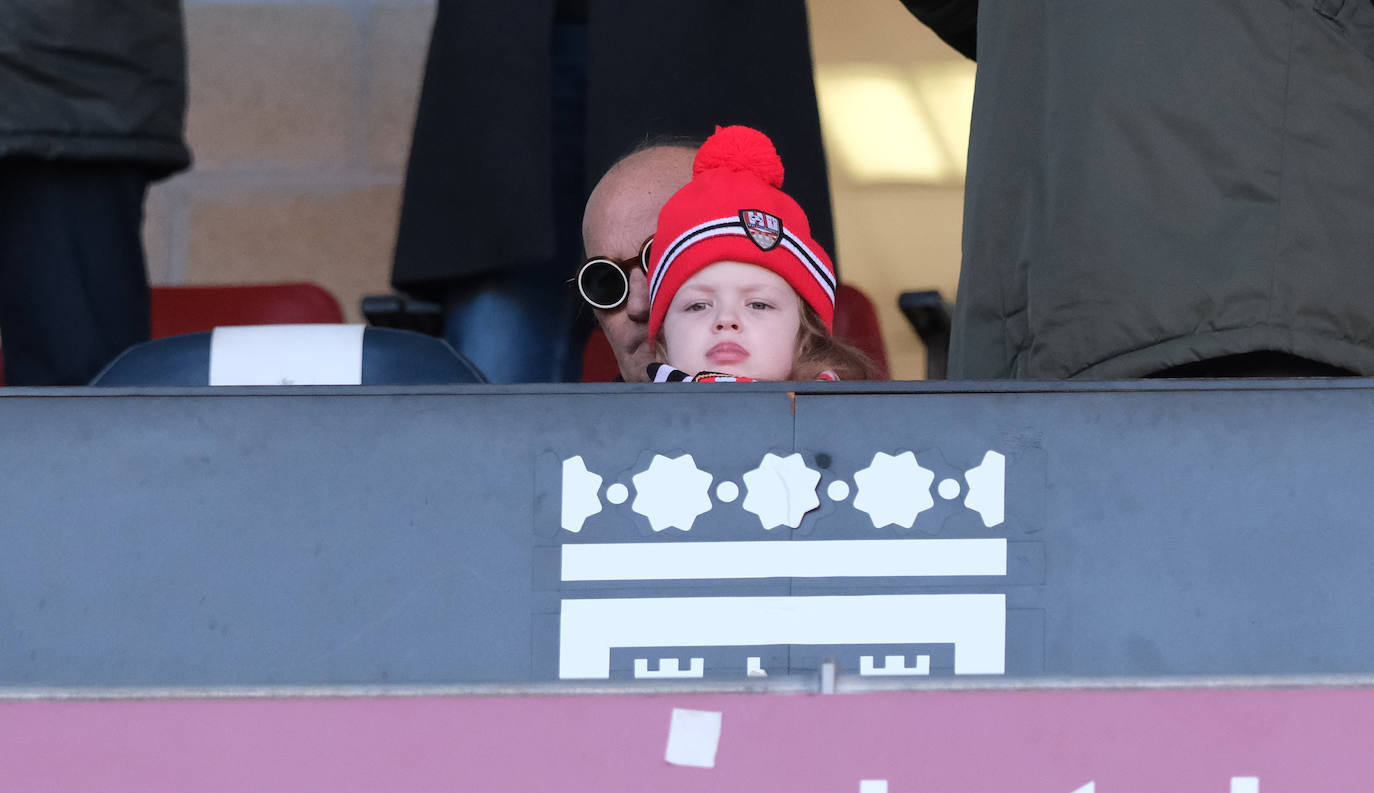 Fotos: El triunfo de la UD Logroñés frente a Osasuna hace sonreír a Las Gaunas