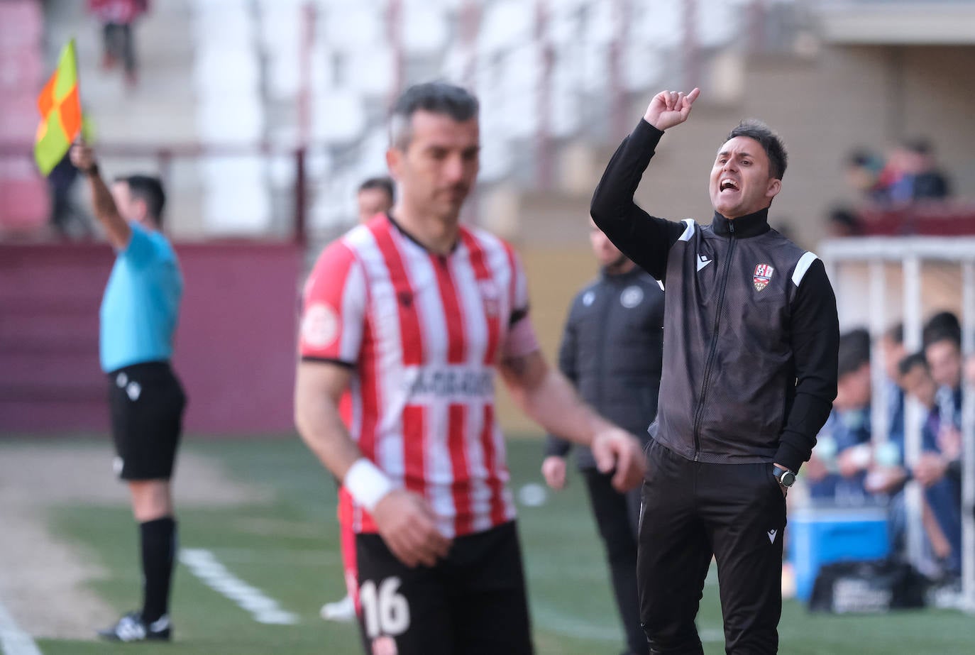 Fotos: El triunfo de la UD Logroñés frente a Osasuna hace sonreír a Las Gaunas