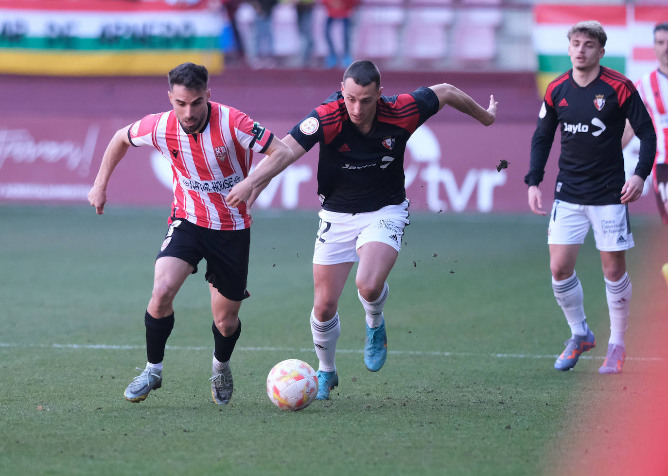Fotos: El triunfo de la UD Logroñés frente a Osasuna hace sonreír a Las Gaunas