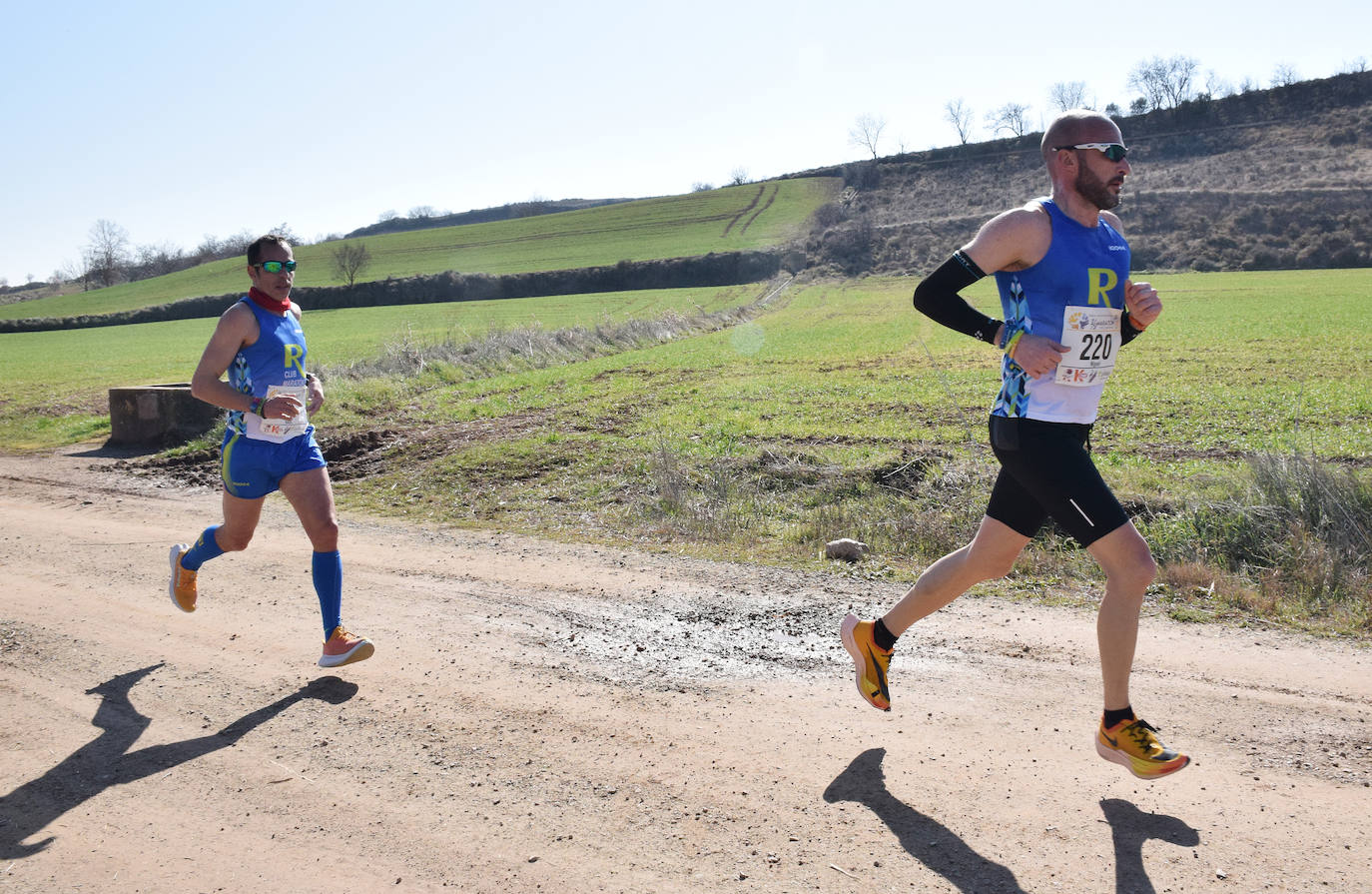 Fotos: El najerino David Martínez se impone en la Media Maratón del Camino