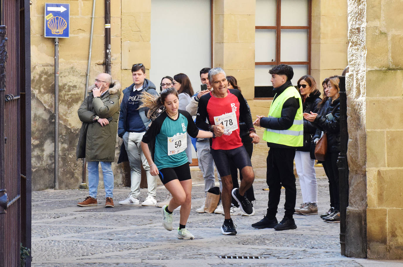 Fotos: El najerino David Martínez se impone en la Media Maratón del Camino