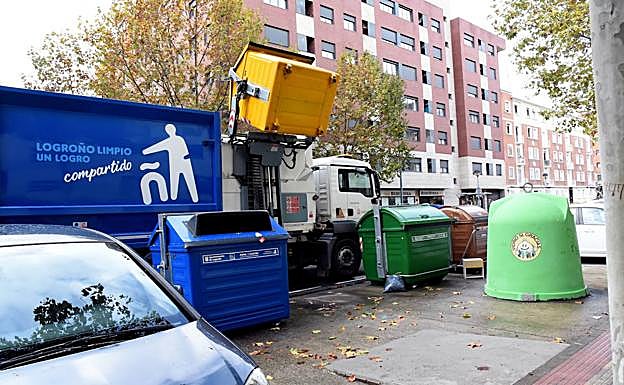 Recogida de residuos en Logroño. 
