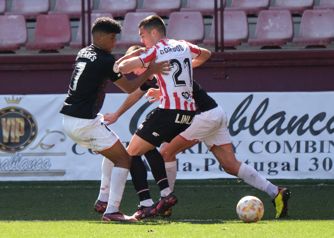 Fotos: Las imágenes de la SDL-Athletic de Bilbao